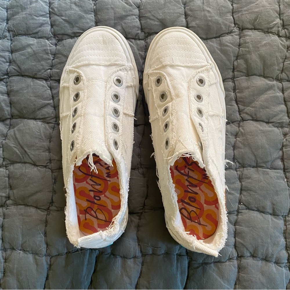 Slip ons